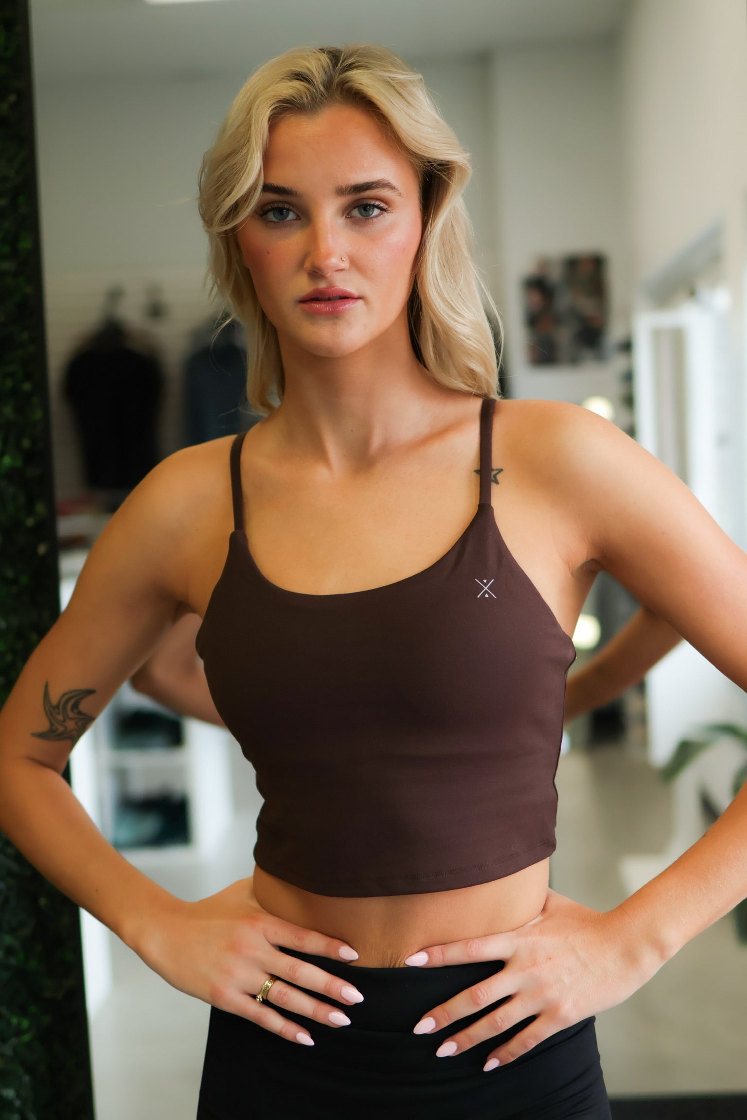 Built-in Crop - Free Spirit Outlet Inc, Women's Athletic Wear, Fast Shipping