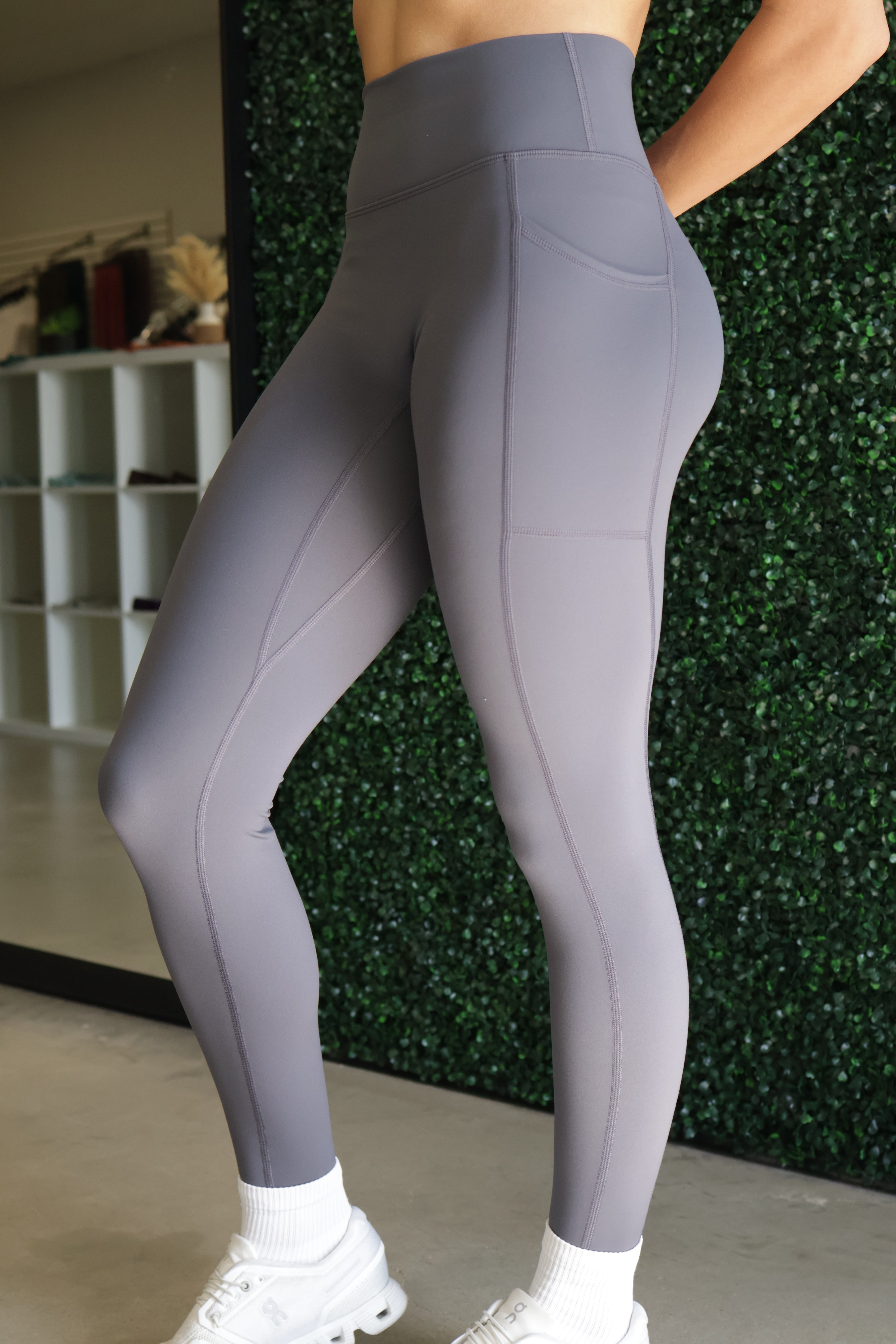 Inspire Pocket leggings *NEW - Free Spirit Outlet Inc, Women's Athletic Wear, Fast Shipping