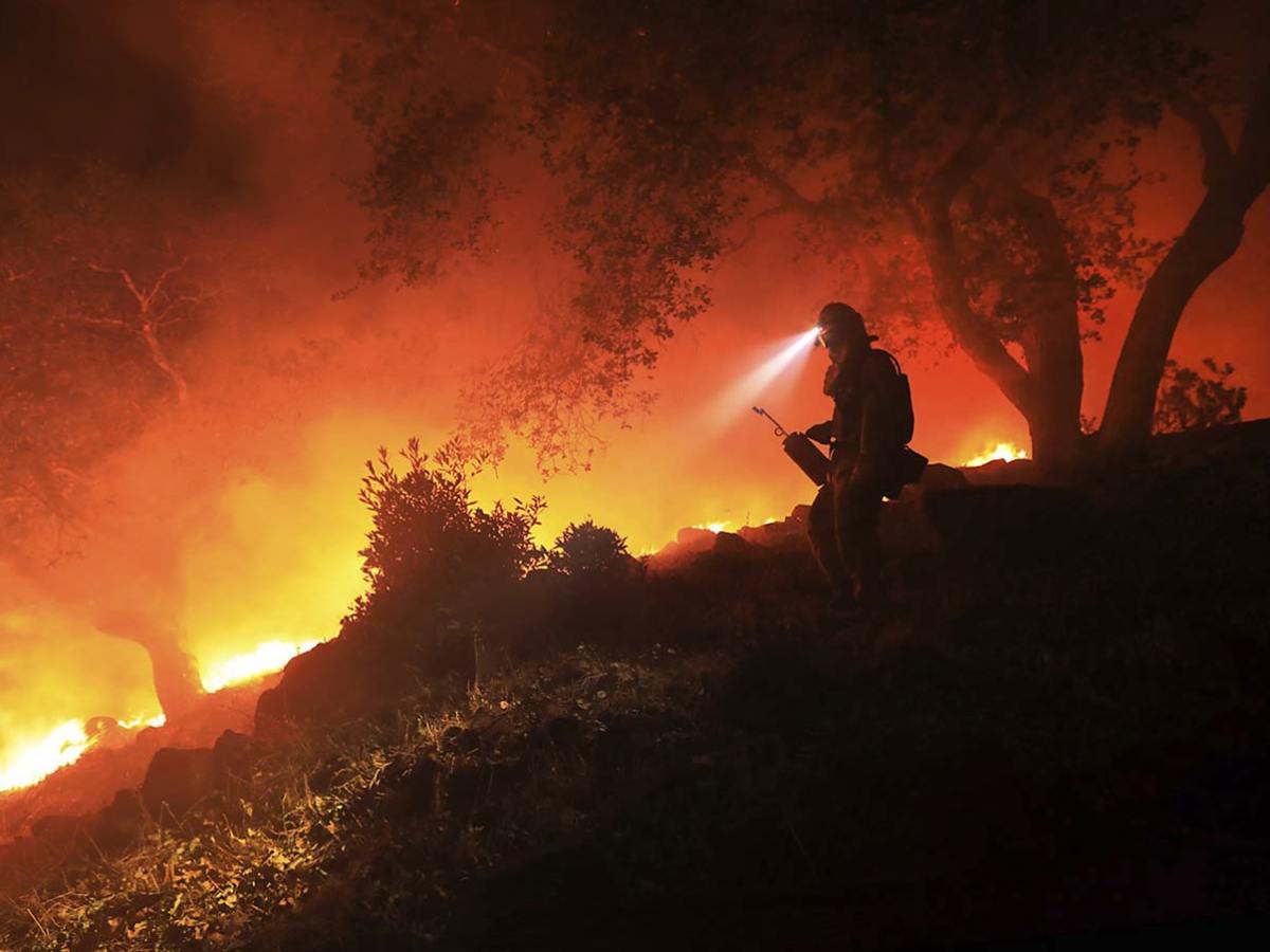 Tracking California’s deadly wildfires