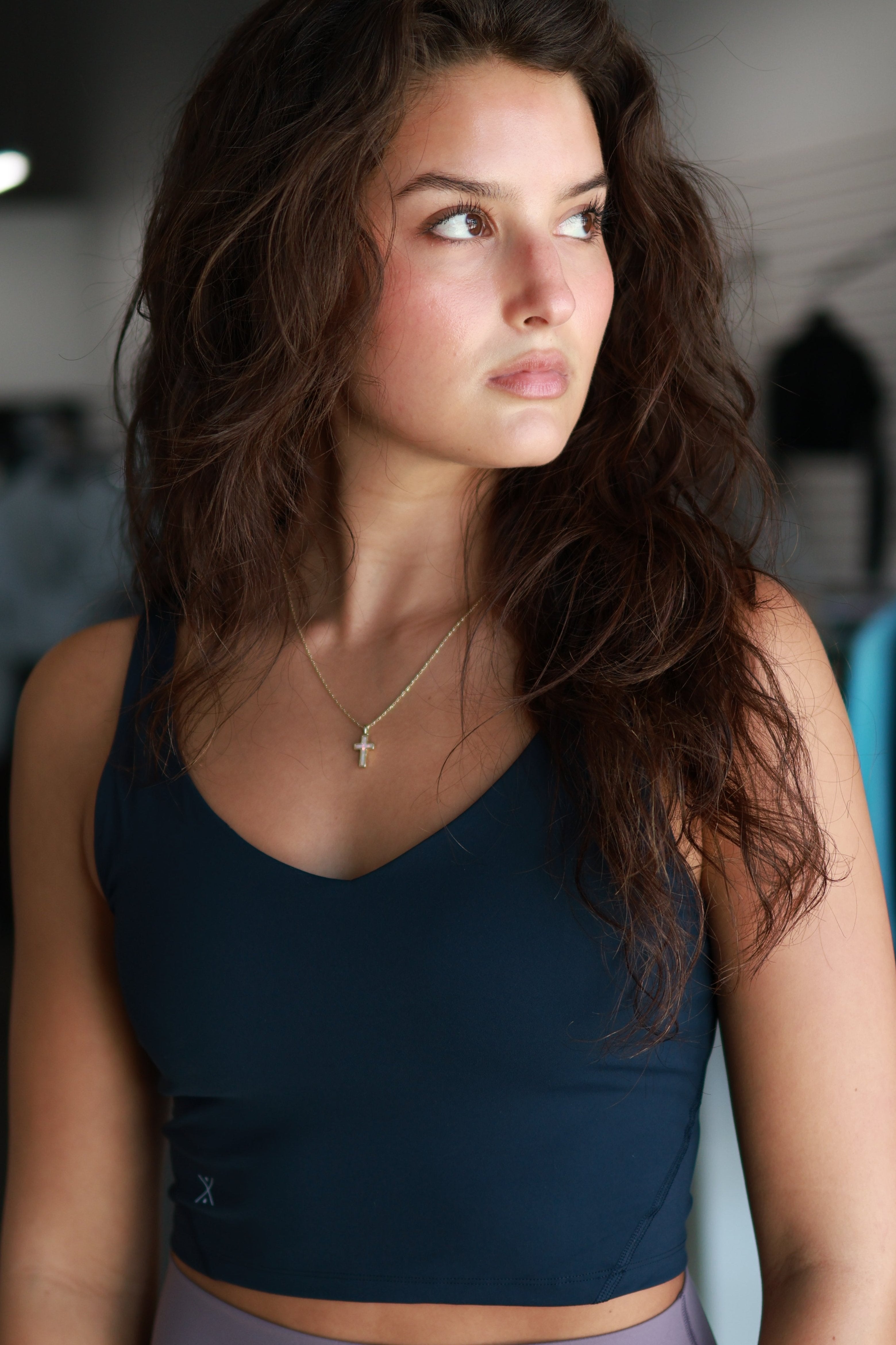 Finesse Built-in Crop - Free Spirit Outlet Inc, Women's Athletic Wear, Fast Shipping